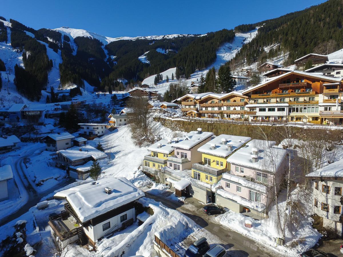 Summer & Winter Fun By In One Zell am See